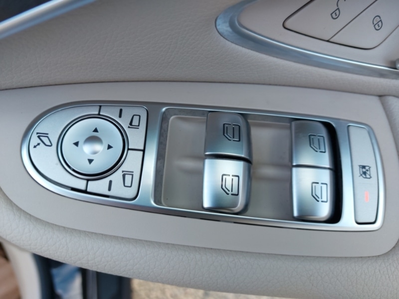 Used Mercedes-Benz GLC 2018 for sale - 76671061: Photo 19