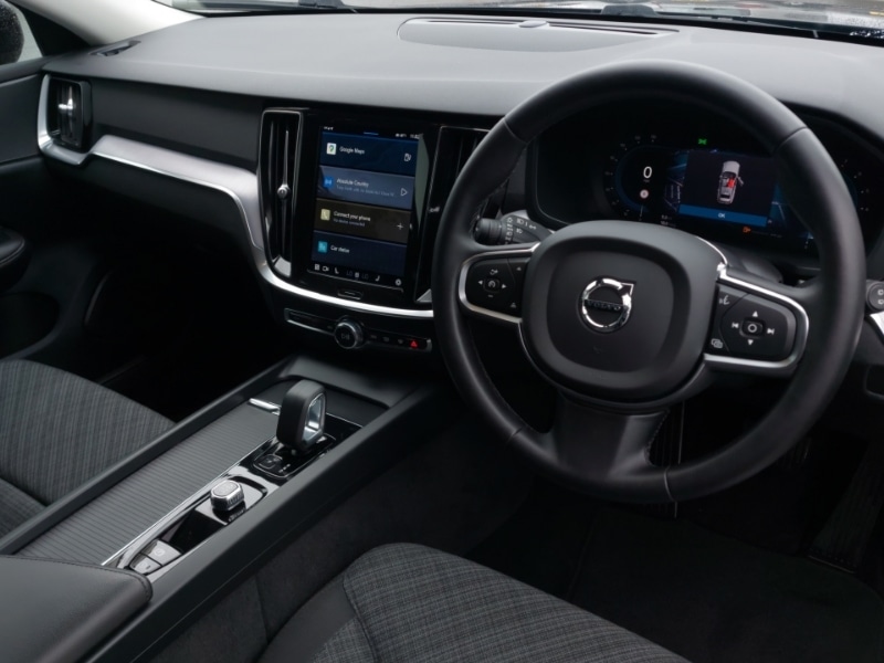 Used Volvo V60 2023 for sale - 76442238: Photo 13