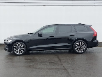 Used Volvo V60 2023 for sale - 76442238: Photo