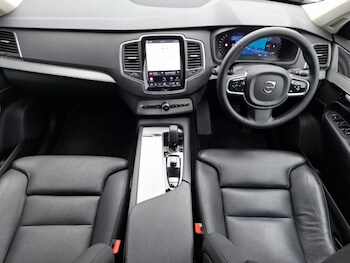 Used Volvo XC90 2023 for sale - 78441094: Photo