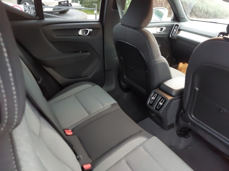 Used Volvo XC40 2025 for sale - 77664061: Photo 12