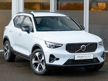 Used Volvo XC40 2025 for sale - 76540457: Photo