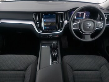 Used Volvo V60 2023 for sale - 78183871: Photo