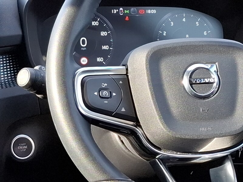 Used Volvo XC40 2022 for sale - 78178467: Photo 10