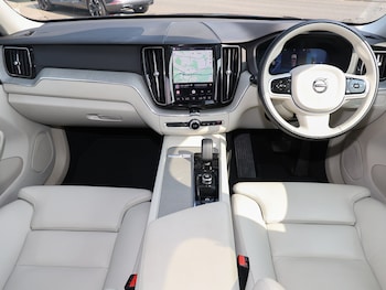 Used Volvo XC60 2025 for sale - 79250565: Photo