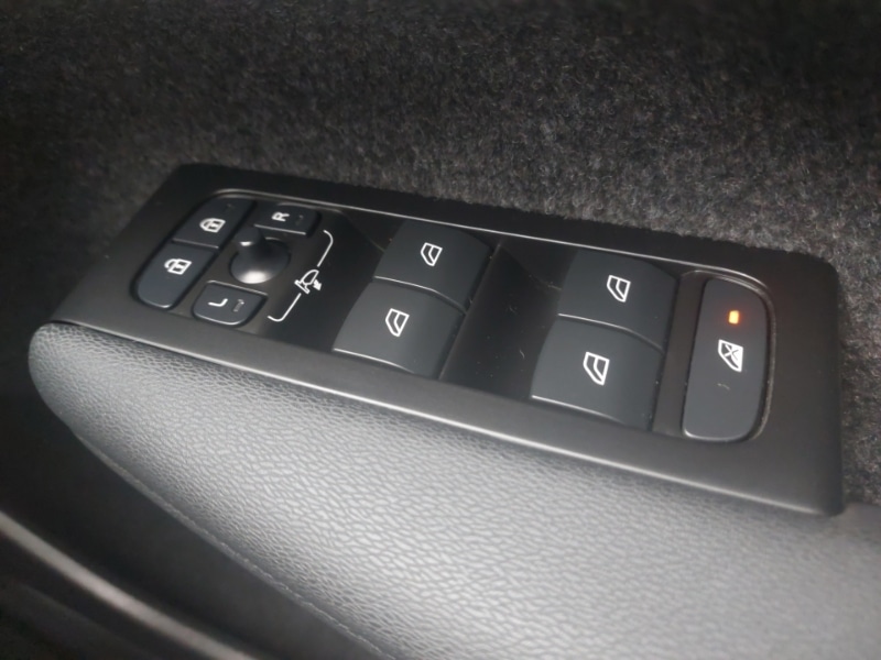 Used Volvo XC40 2022 for sale - 76389633: Photo 19