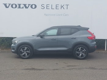 Used Volvo XC40 2022 for sale - 76389633: Photo