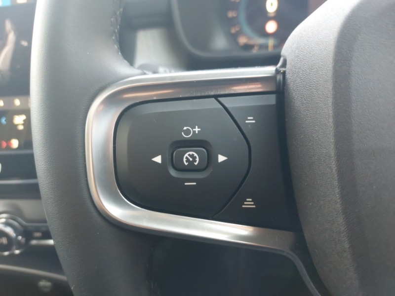 Used Volvo XC40 2024 for sale - 77178516: Photo 17