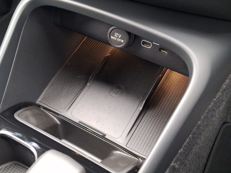 Used Volvo XC40 2025 for sale - 76427270: Photo 18