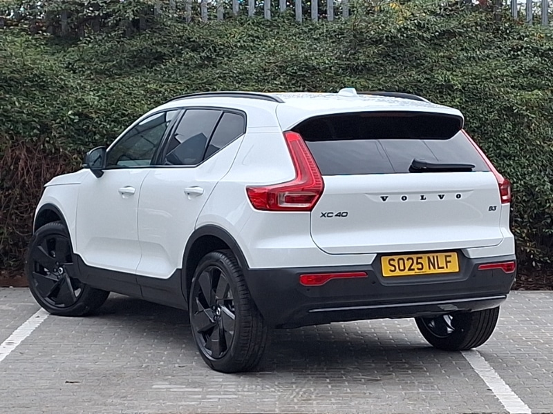 Used Volvo XC40 2025 for sale - 76427270: Photo 3