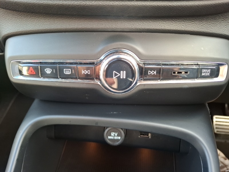 Used Volvo XC40 2020 for sale - 78183880: Photo 14