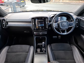 Used Volvo XC40 2020 for sale - 78183880: Photo