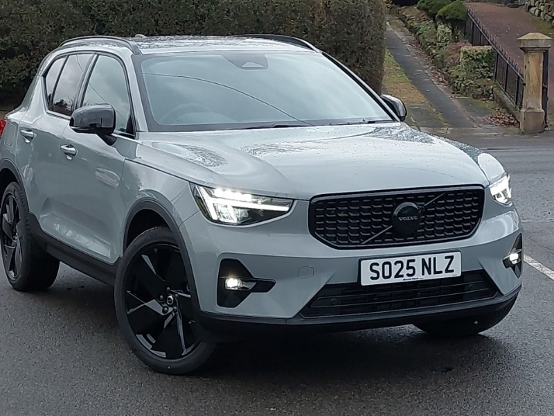 Used Volvo XC40 2025 for sale - 77299441: Photo 1