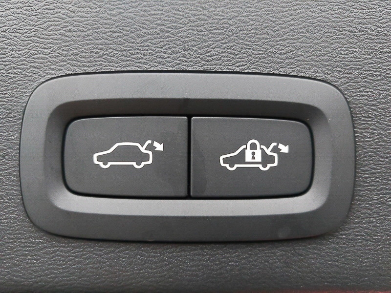 Used Volvo XC40 2025 for sale - 77543960: Photo 18