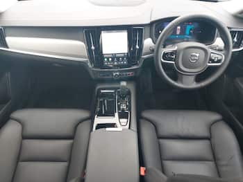 Used Volvo V90 2025 for sale - 79654376: Photo