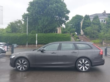 Used Volvo V90 2025 for sale - 79654376: Photo
