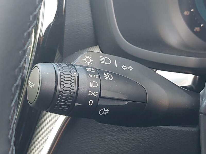 Used Volvo V60 2025 for sale - 77932994: Photo 19