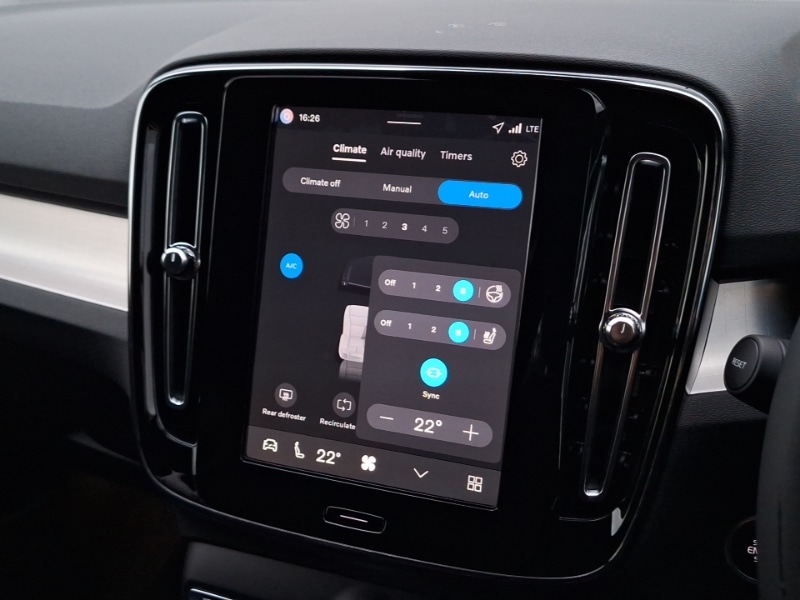 Used Volvo XC40 2025 for sale - 76450827: Photo 13