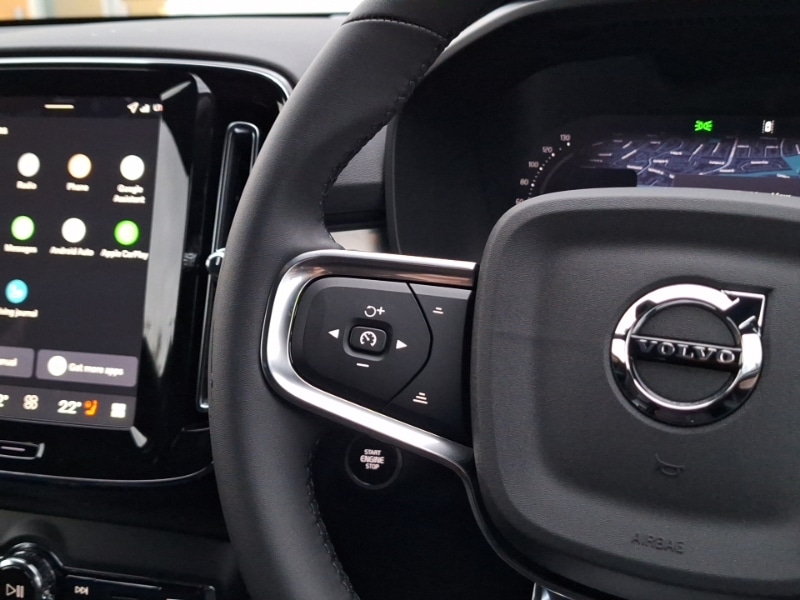 Used Volvo XC40 2025 for sale - 76450827: Photo 15