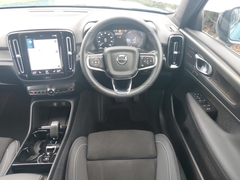 Used Volvo XC40 2023 for sale - 76389630: Photo 7