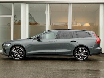 Used Volvo V60 2025 for sale - 76571692: Photo