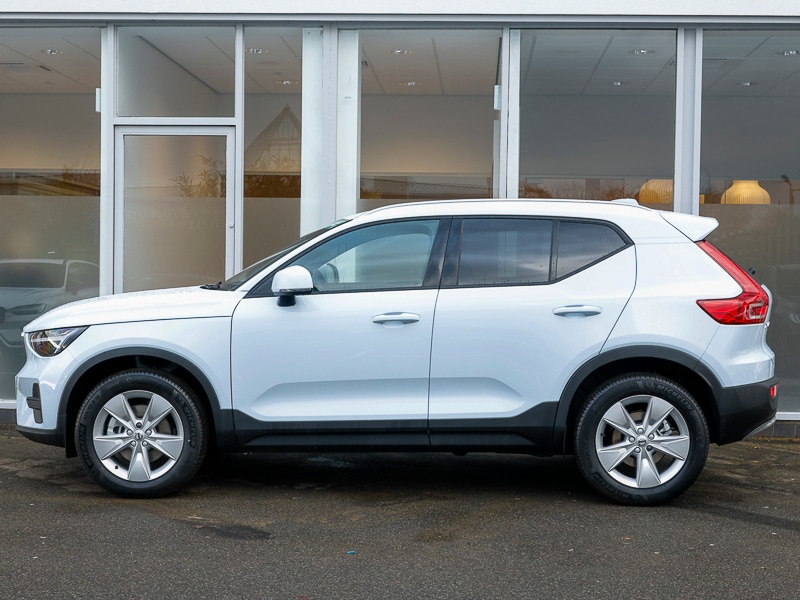 Used Volvo XC40 2025 for sale - 76540453: Photo 4