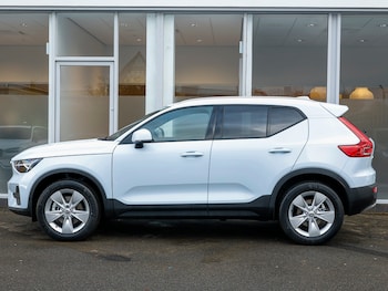 Used Volvo XC40 2025 for sale - 76540453: Photo