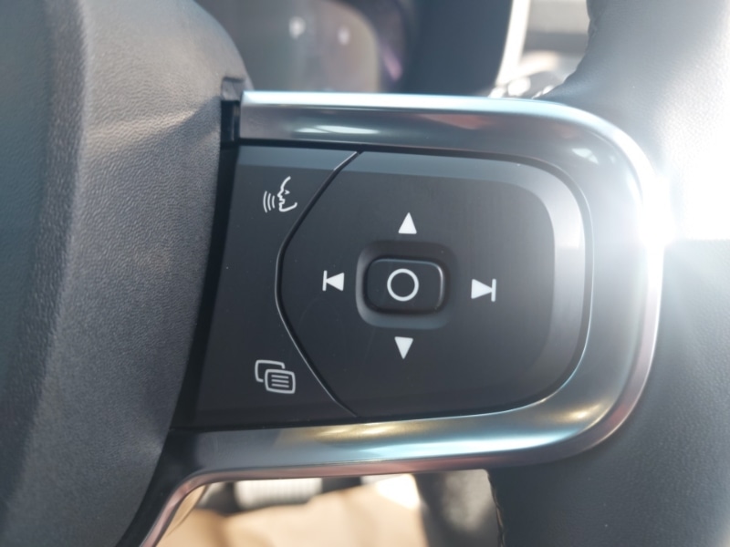 Used Volvo XC40 2024 for sale - 76389632: Photo 14