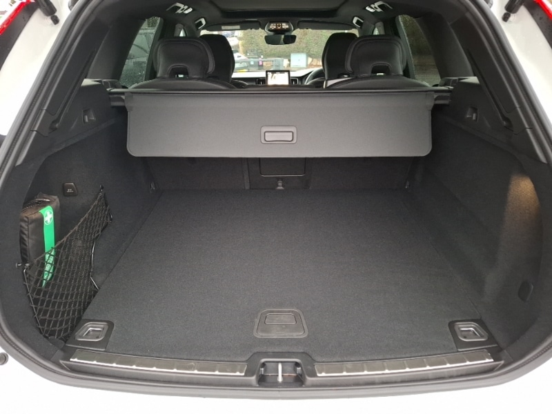 Used Volvo XC60 2025 for sale - 77522631: Photo 8