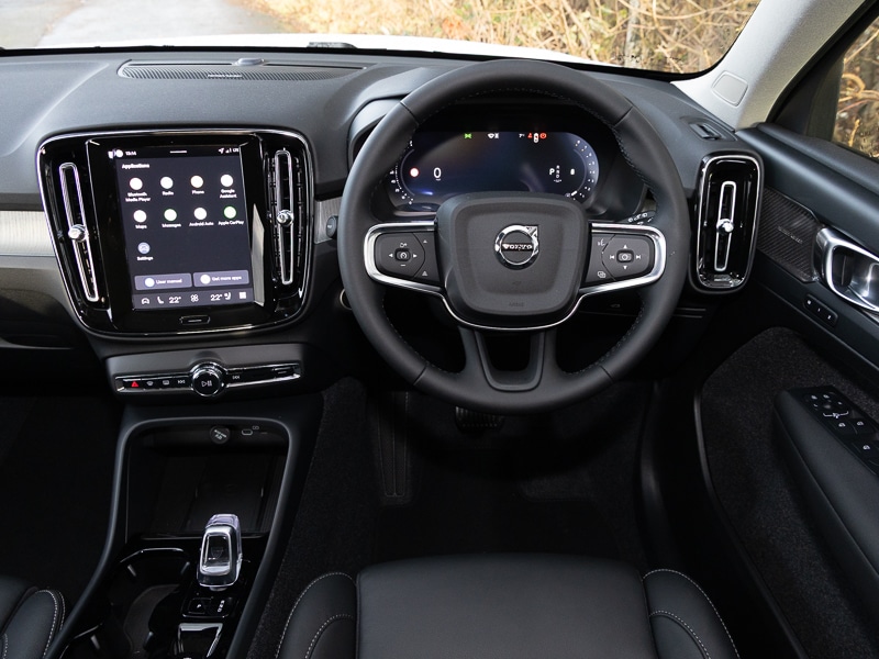 Used Volvo XC40 2025 for sale - 77051175: Photo 7