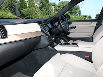 Used Volvo XC90 2025 for sale - 78897833: Photo