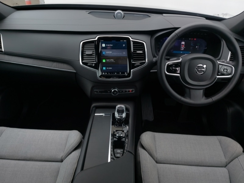 Used Volvo XC90 2023 for sale - 76442240: Photo 2