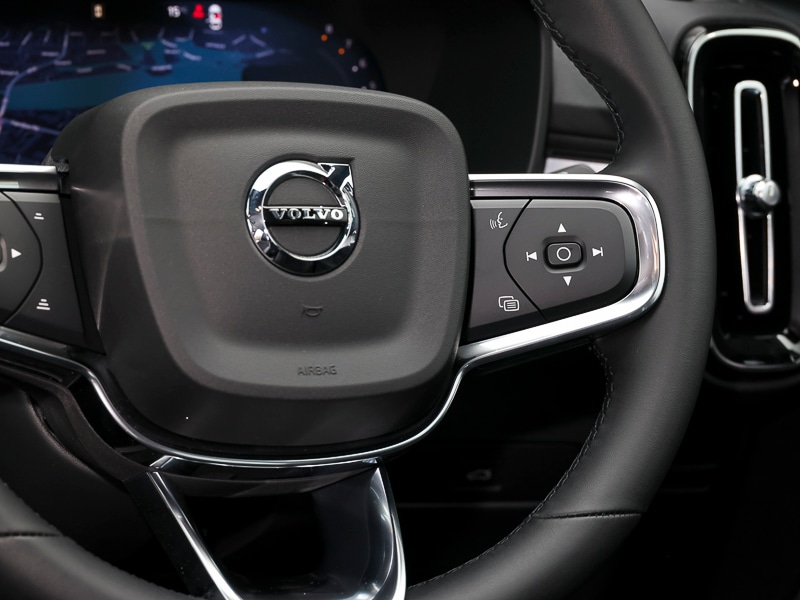 Used Volvo XC40 2025 for sale - 76575702: Photo 16