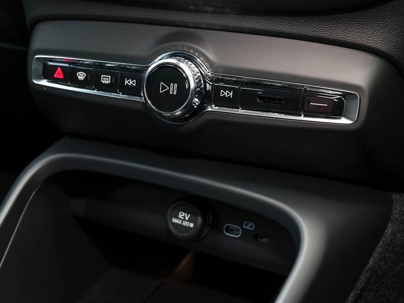 Used Volvo XC40 2025 for sale - 76575702: Photo 18