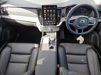 Used Volvo XC90 2025 for sale - 78425324: Photo