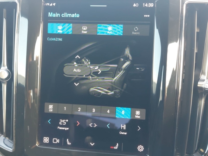 Used Volvo XC60 2022 for sale - 76389663: Photo 15