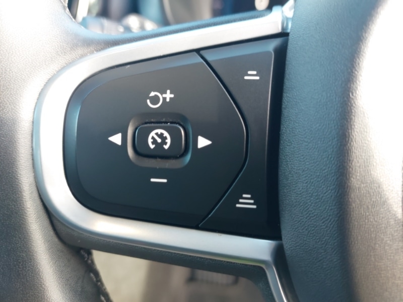 Used Volvo XC60 2022 for sale - 76389663: Photo 16