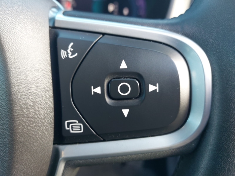 Used Volvo XC60 2022 for sale - 76389663: Photo 17