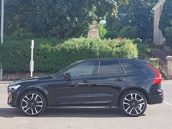 Used Volvo XC60 2023 for sale - 79368423: Photo