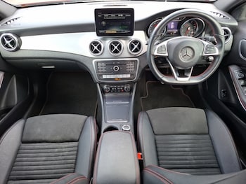 Used Mercedes-Benz GLA 2020 for sale - 79250562: Photo