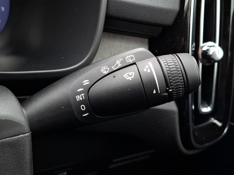 Used Volvo XC40 2025 for sale - 77150142: Photo 13