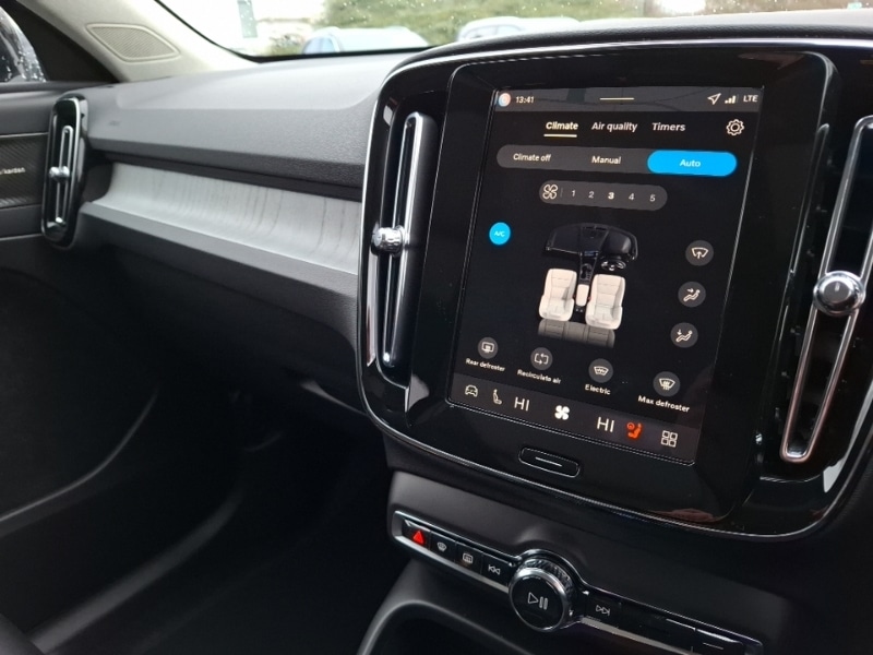 Used Volvo XC40 2025 for sale - 77150142: Photo 19