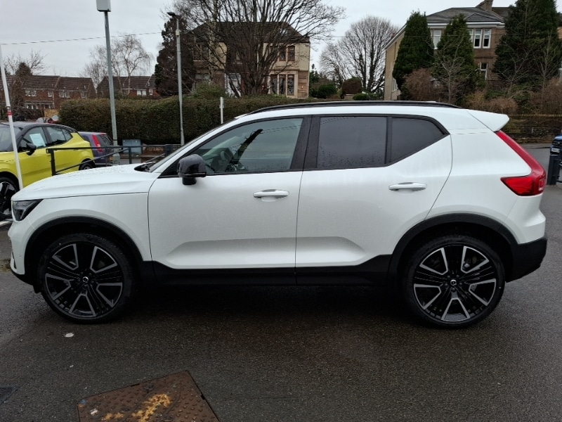 Used Volvo XC40 2025 for sale - 77150142: Photo 4