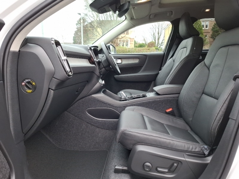 Used Volvo XC40 2025 for sale - 77150142: Photo 5