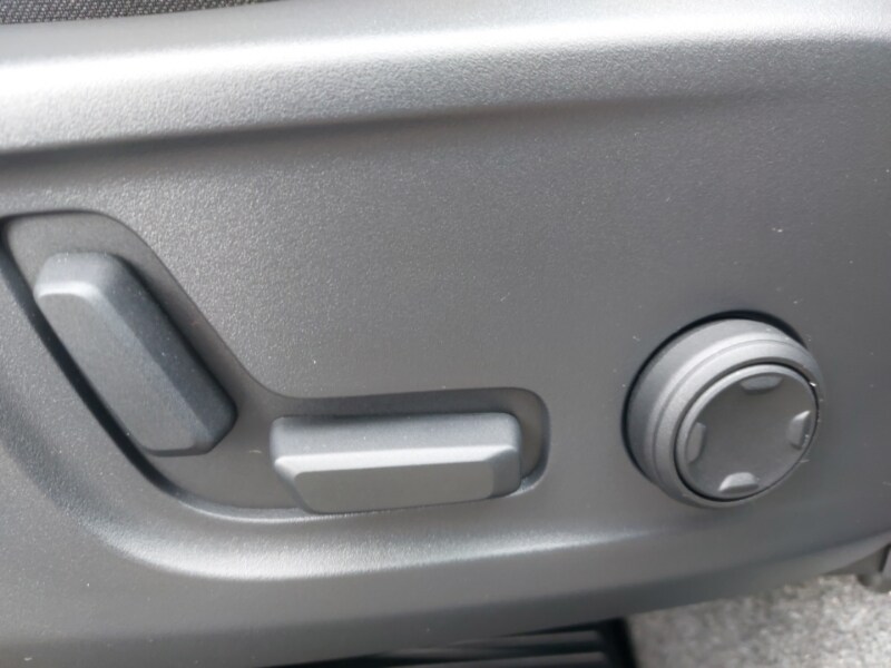 Used Volvo XC40 2025 for sale - 77947488: Photo 12