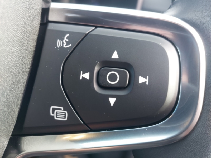 Used Volvo XC40 2025 for sale - 77947488: Photo 15