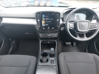 Used Volvo XC40 2022 for sale - 79505811: Photo