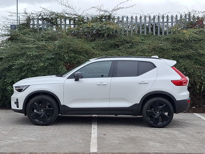 Used Volvo XC40 2025 for sale - 76427264: Photo 4