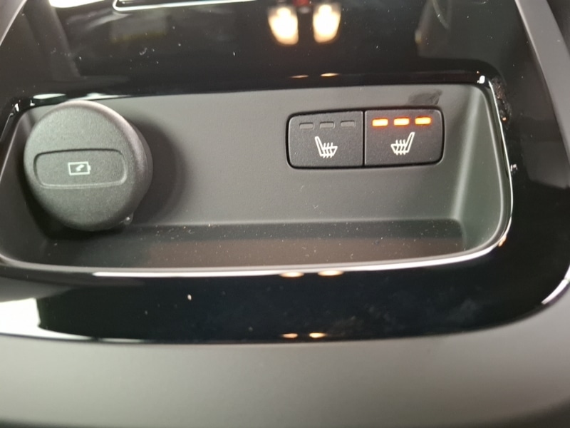 Used Volvo V60 2025 for sale - 78099389: Photo 19