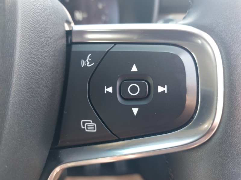 Used Volvo XC40 2022 for sale - 76389662: Photo 13